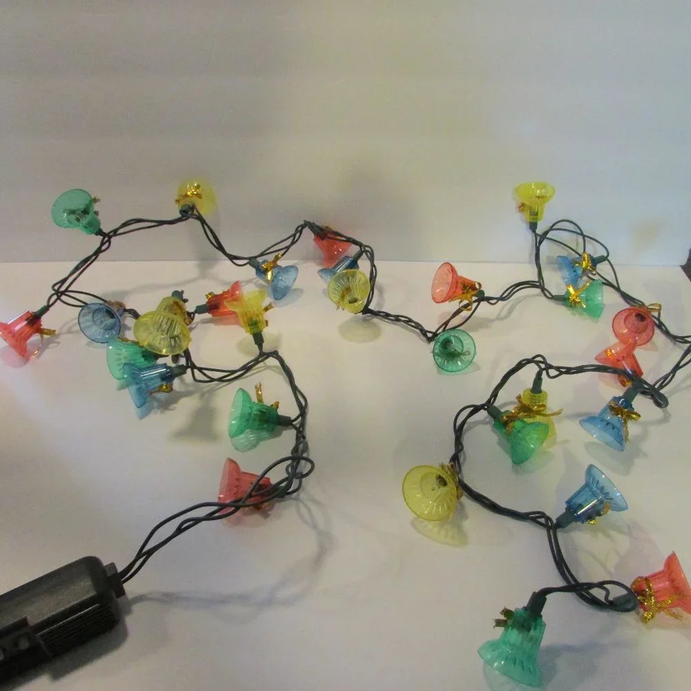 vintage string lights plastic colorful blinking bells play Christmas songs - Picture 4 of 14